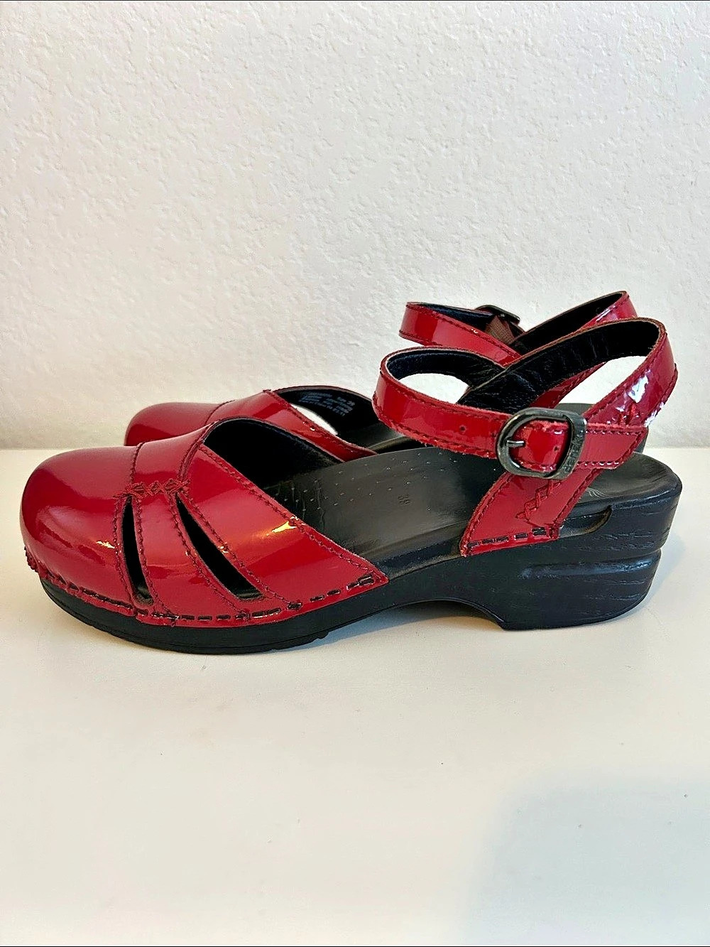 Dansko Maeve Mary Jane Slingback Patent Clogs, EU 39